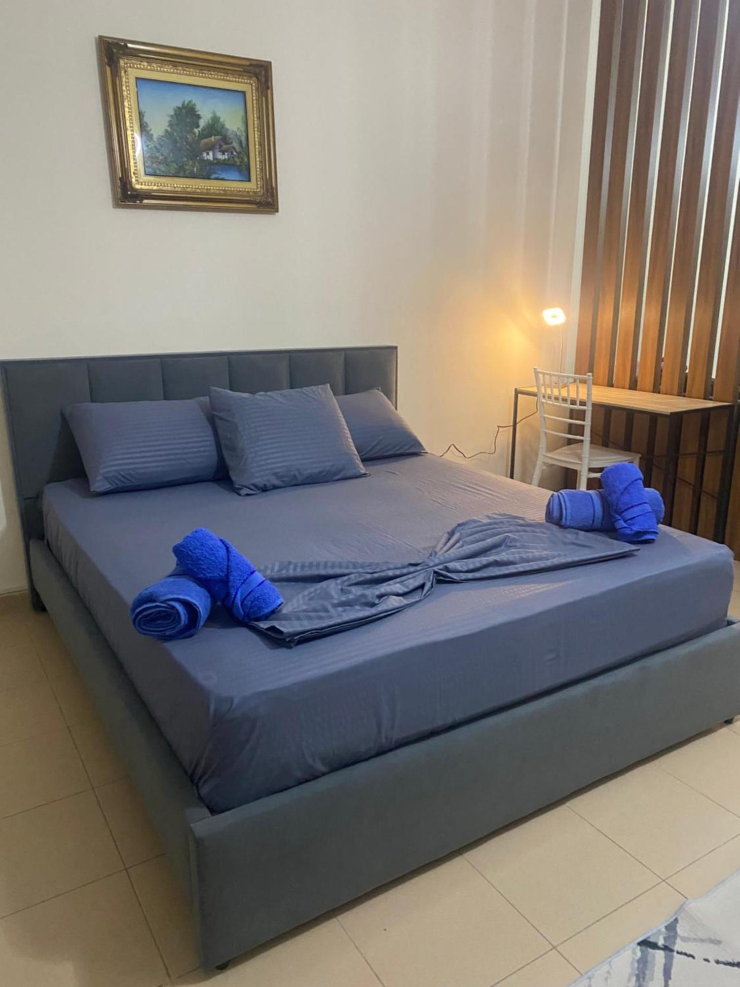 Chlo Apartment 4 Tirane Екстер'єр фото